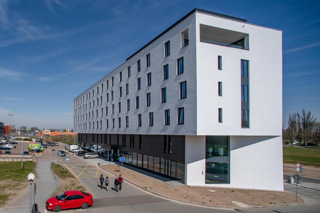 Ea Congress Hotel Aldis Hradec Kralove Bagian luar foto